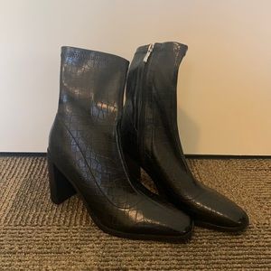 Black snake skin faux leather boots, size 10